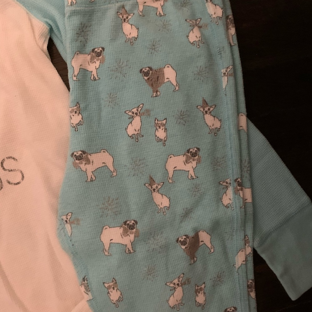 Pajama set - Picture 2 of 4